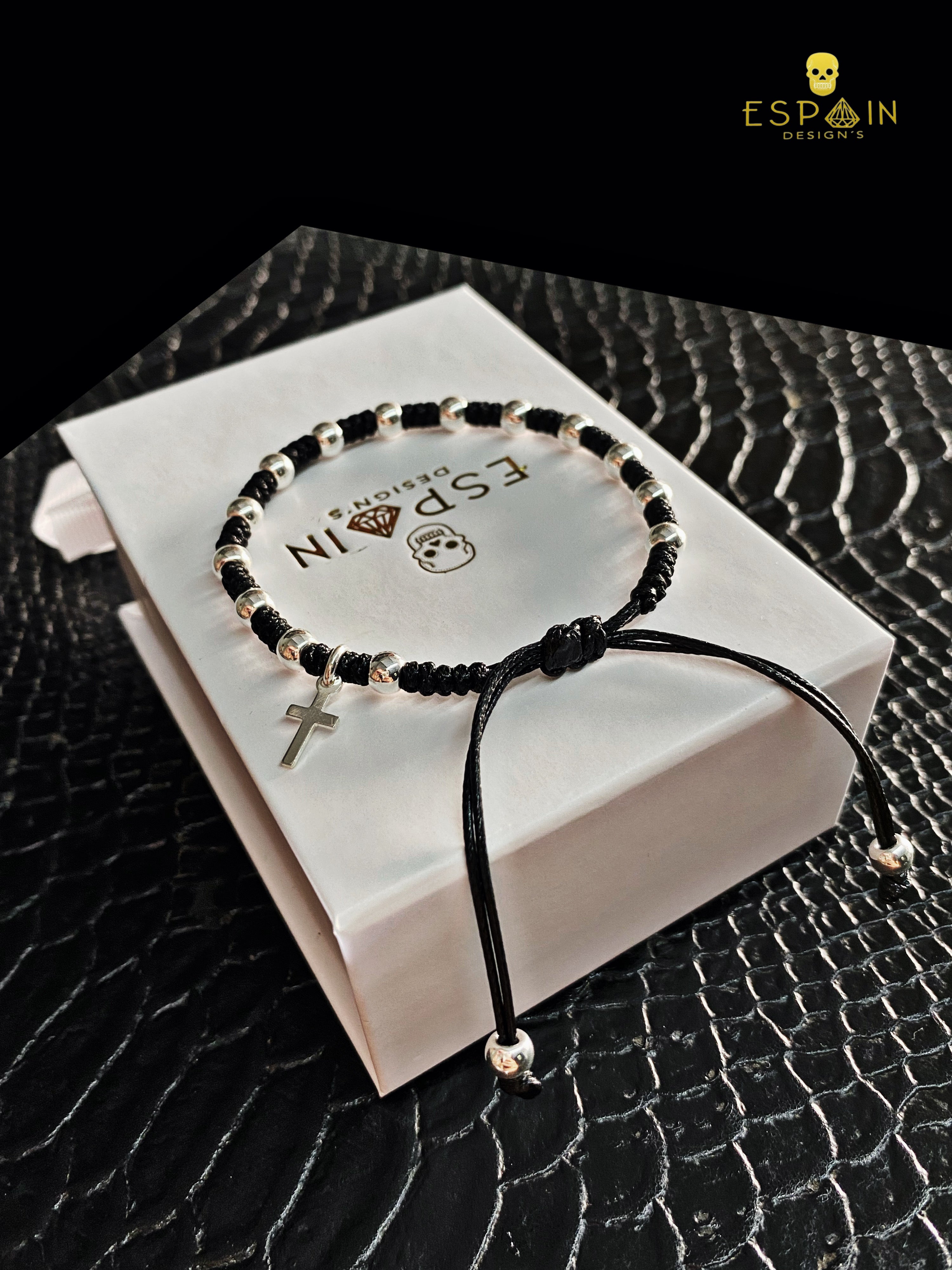 PULSERA CRUZ DE PLATA